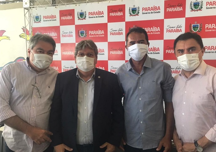 Sousa está entre os 10 municípios da PB que participa de Programa de distribuição de sêmen para gado de corte e leite